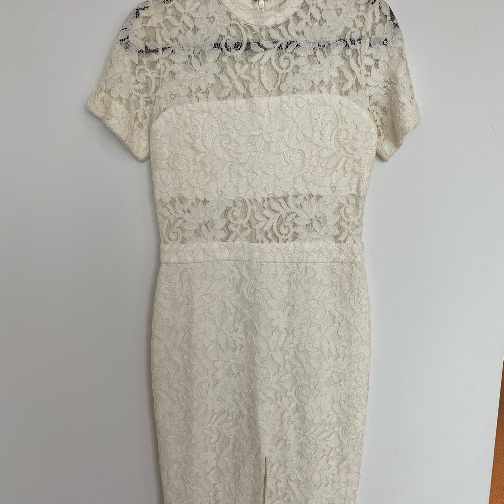 Alexis Asia White Lace Sheath Dress Size M - Picture 6 of 8